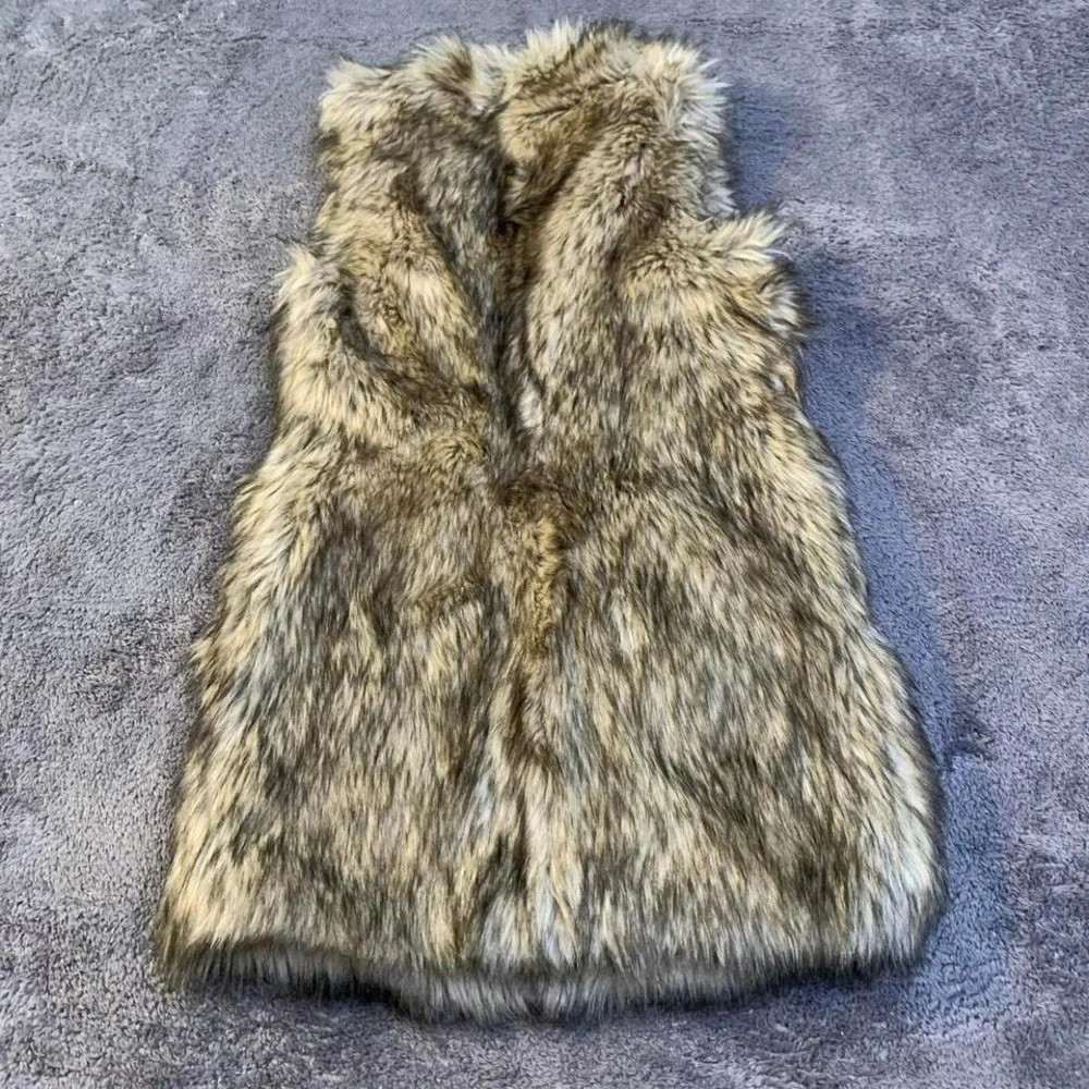 Michael Kors Brown and Cream Fall‎ Faux Fur Downtown City Vest Size Small